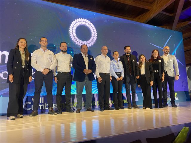 Suppliers on stage at the 8th National Suppliers Summit